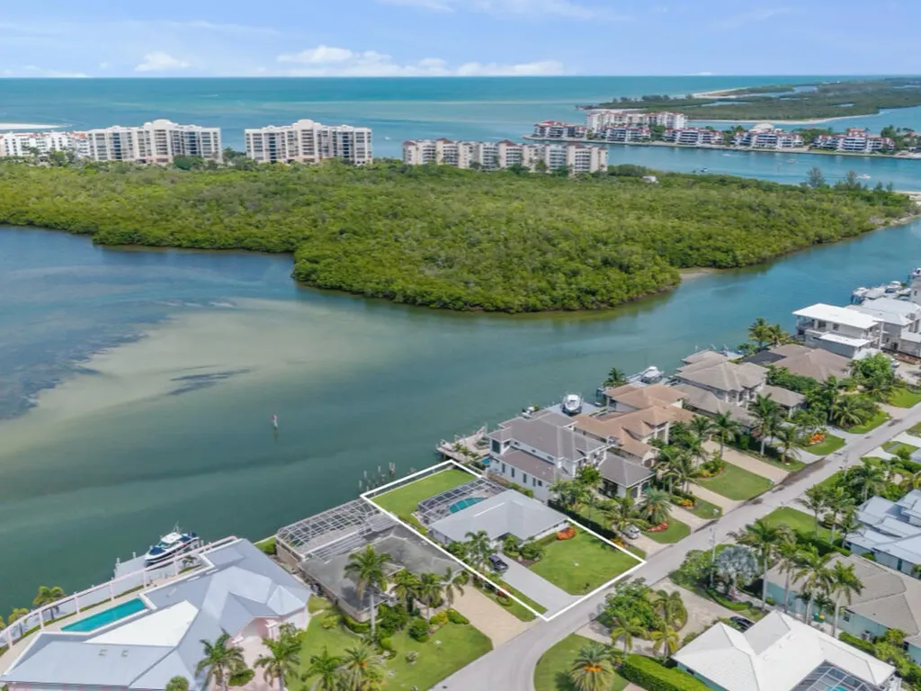 1112 Edington Place Marco Island FL 34145