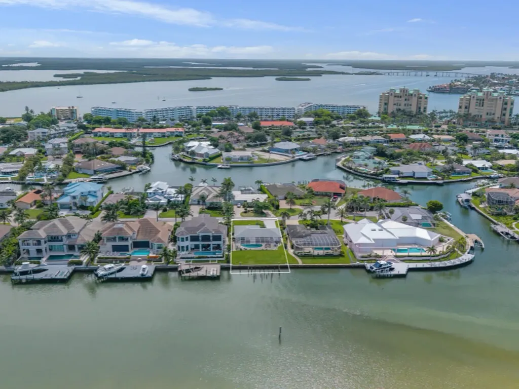 1112 Edington Place Marco Island FL 34145