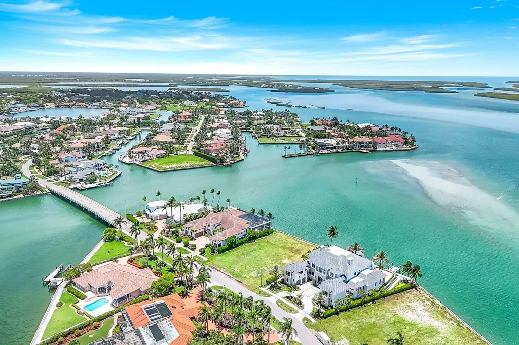 1485 Caxambas Court Marco Island FL 34145