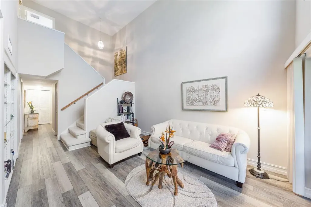 402 Bristle Cone Lane Naples FL 34113