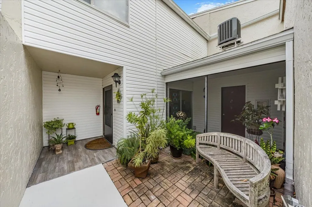 402 Bristle Cone Lane Naples FL 34113