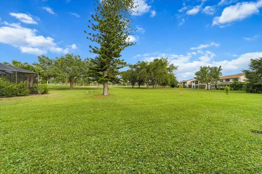 402 Bristle Cone Lane Naples FL 34113