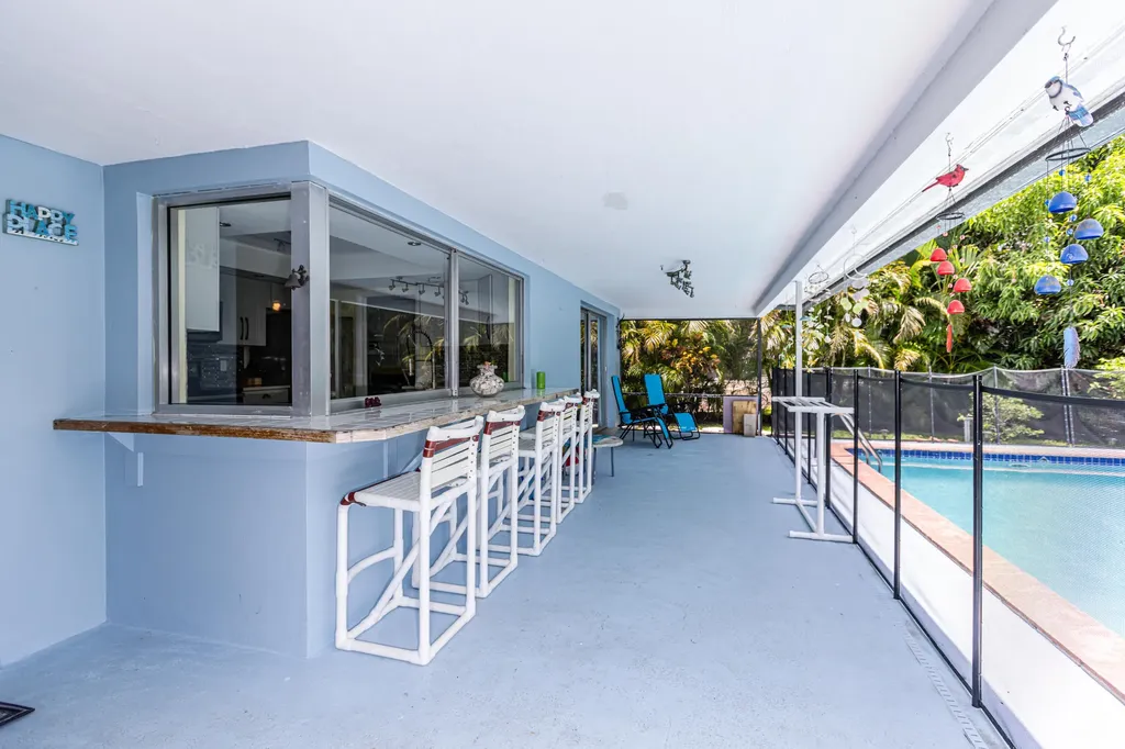 211 W Flamingo Circle Marco Island FL 34145