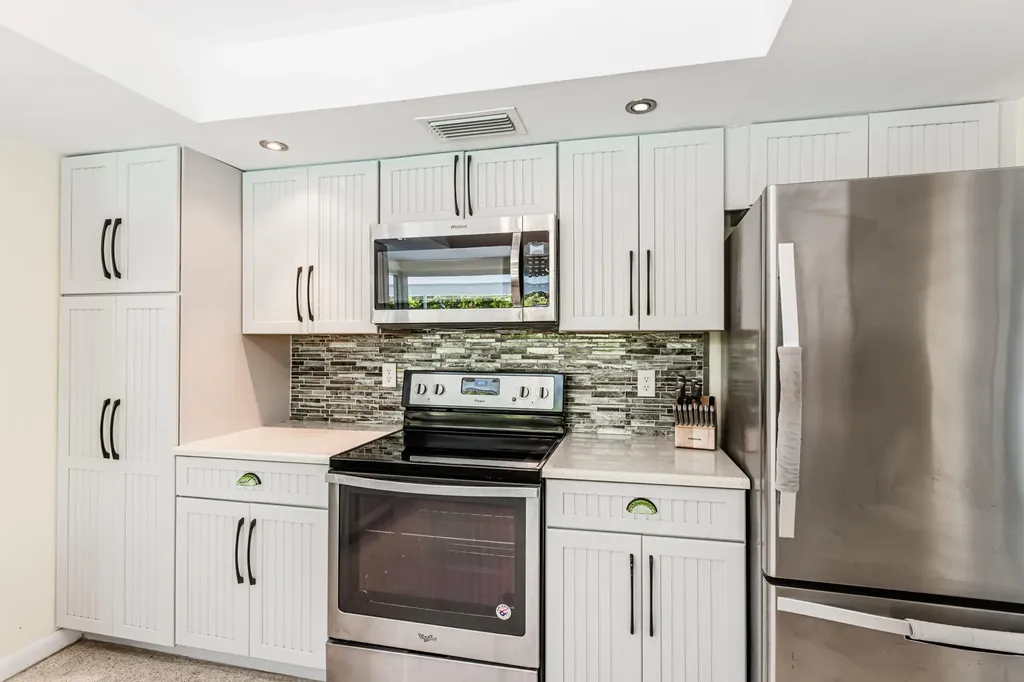 211 W Flamingo Circle Marco Island FL 34145