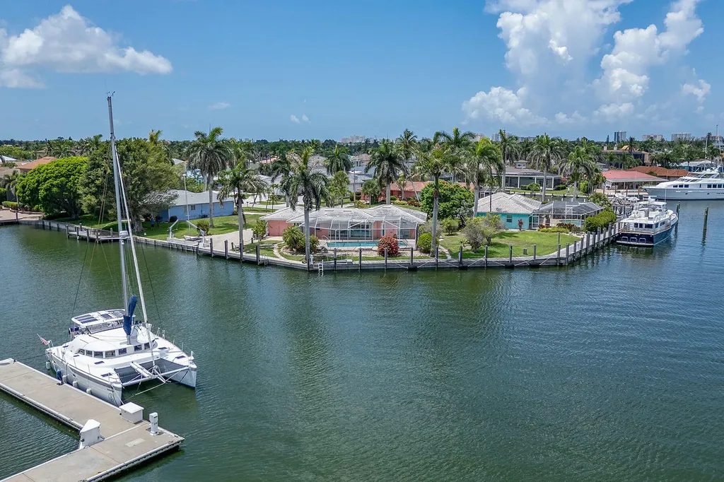 849 Buttonwood Court Marco Island FL 34145