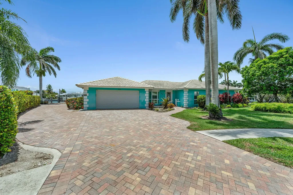 849 Buttonwood Court Marco Island FL 34145