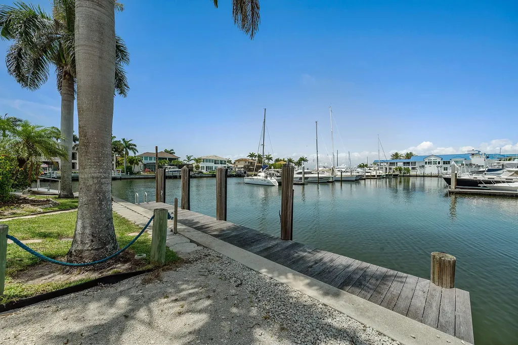 849 Buttonwood Court Marco Island FL 34145