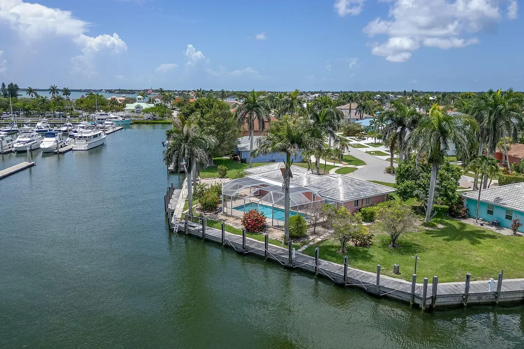 849 Buttonwood Court Marco Island FL 34145