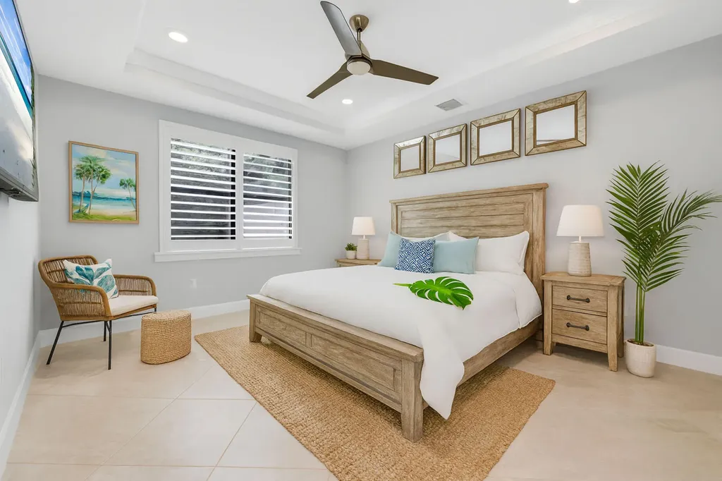 7690 Jacaranda Lane Naples FL 34114