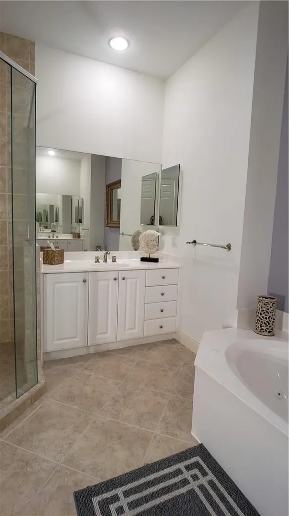 3765 Montreux Lane Naples FL 34114