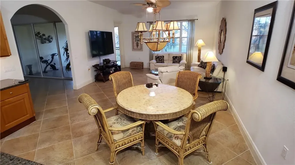 3765 Montreux Lane Naples FL 34114
