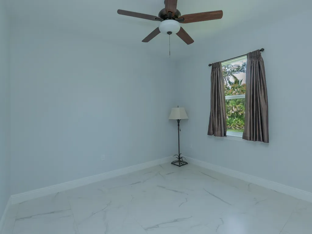 260 Price Street Naples FL 34113
