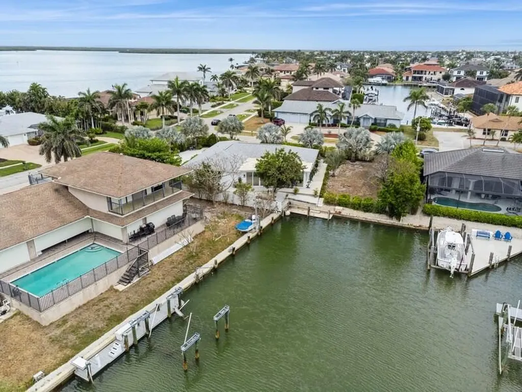 1658 Windmill Avenue Marco Island FL 34145