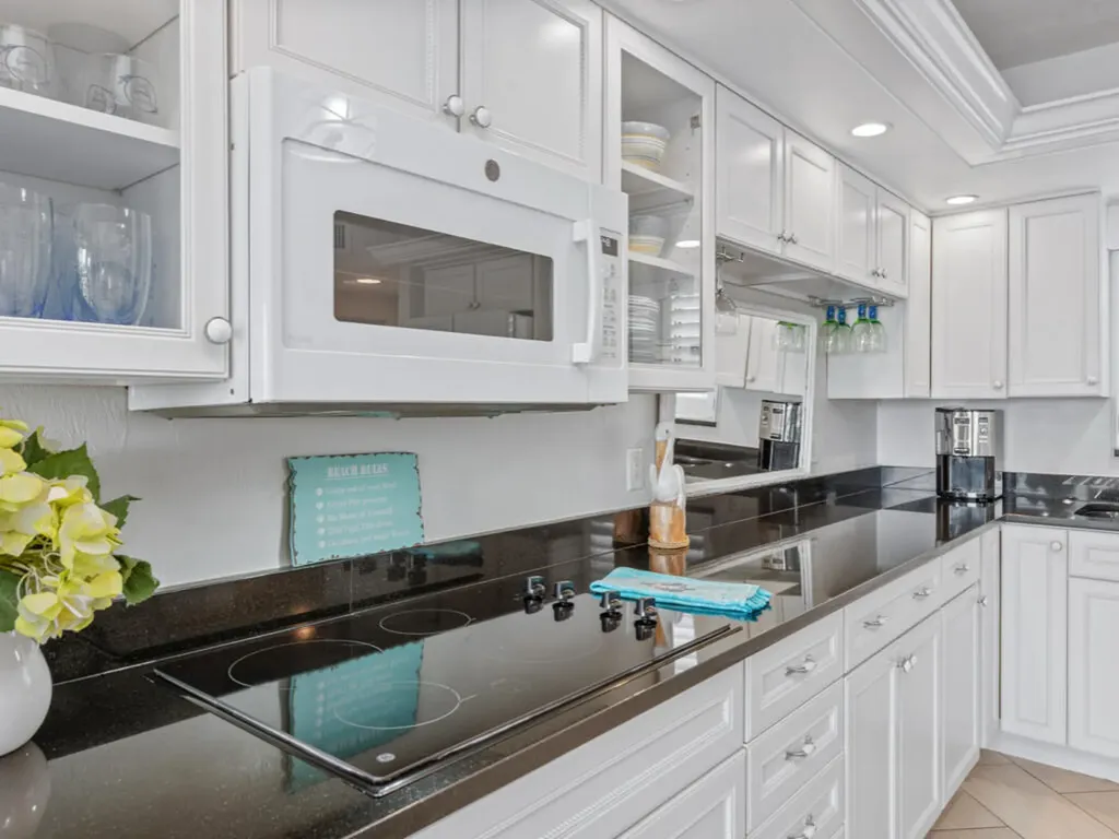 1019 Anglers Cove Marco Island FL 34145