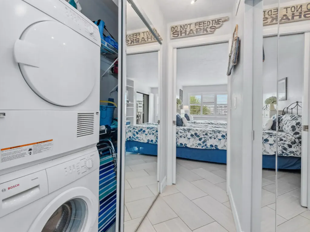 1019 Anglers Cove Marco Island FL 34145