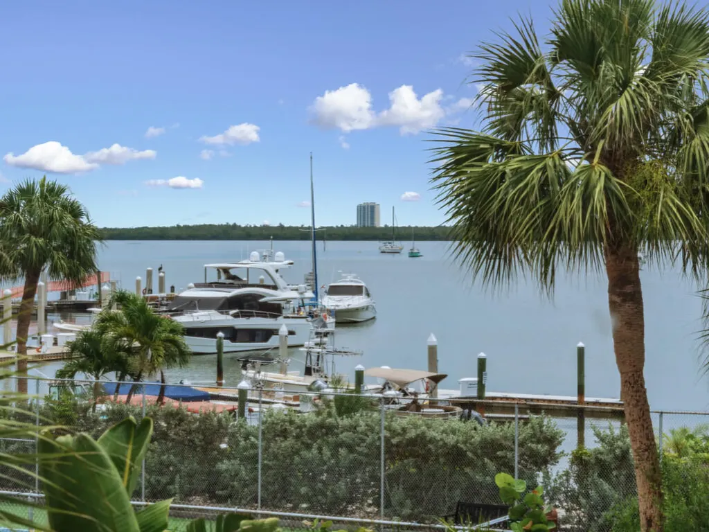 1019 Anglers Cove Marco Island FL 34145