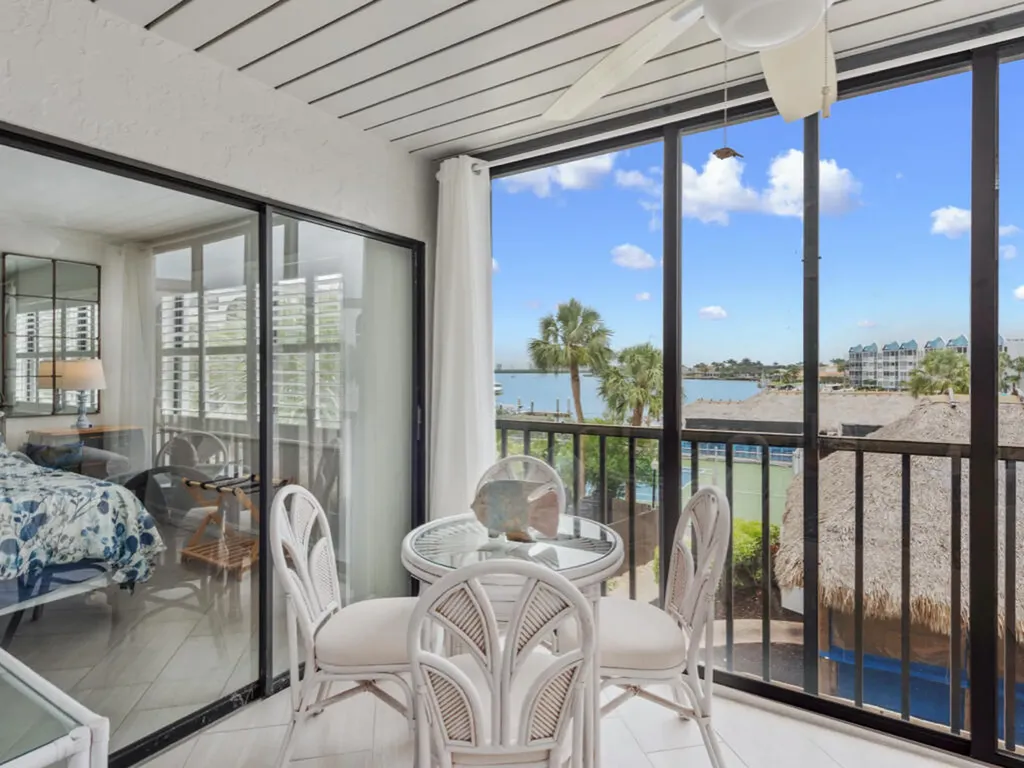 1019 Anglers Cove Marco Island FL 34145