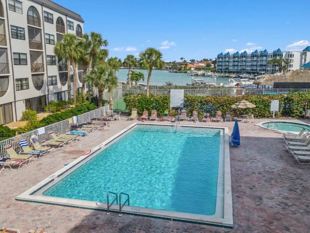 1019 Anglers Cove Marco Island FL 34145