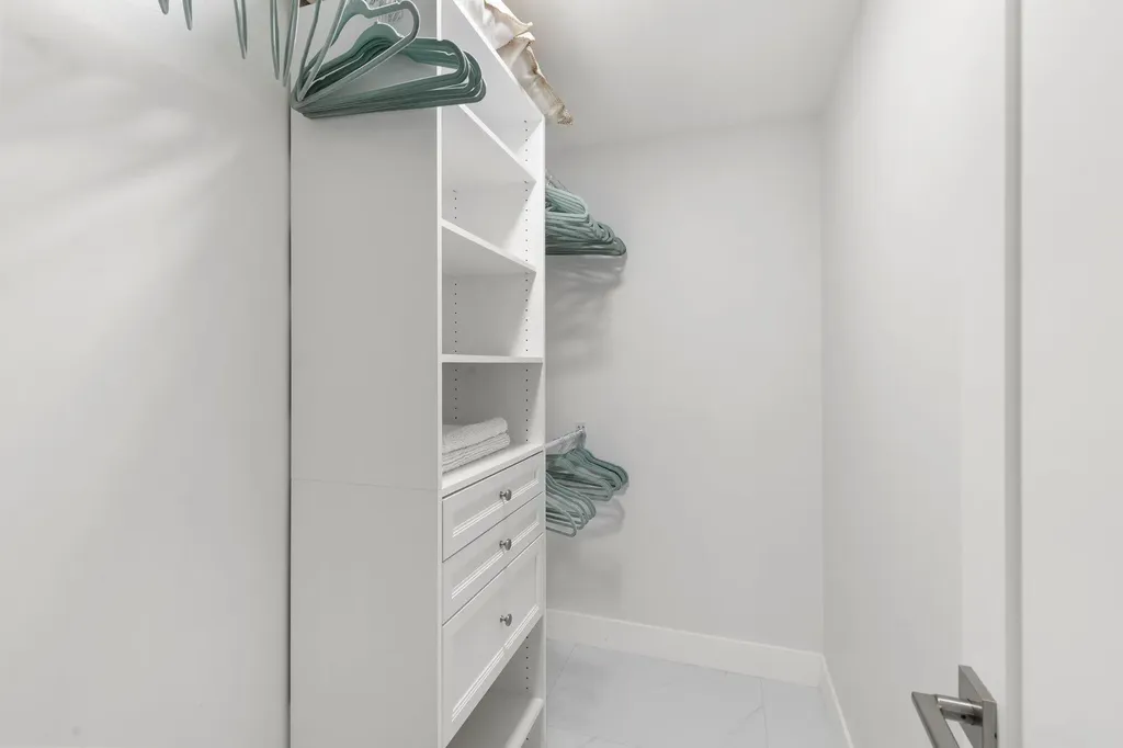 700 100th Avenue N Naples FL 34108