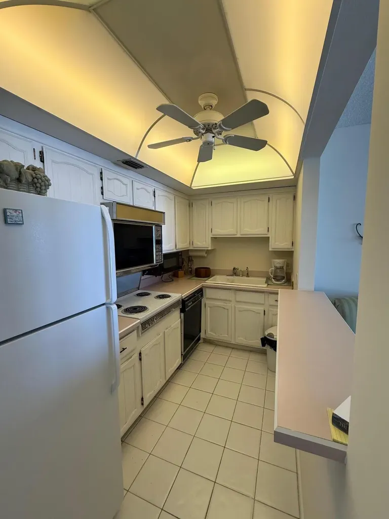 180 Seaview Court Marco Island FL 34145