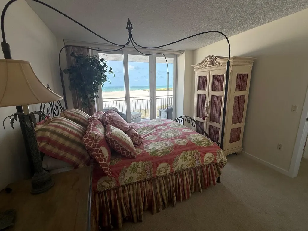 180 Seaview Court Marco Island FL 34145