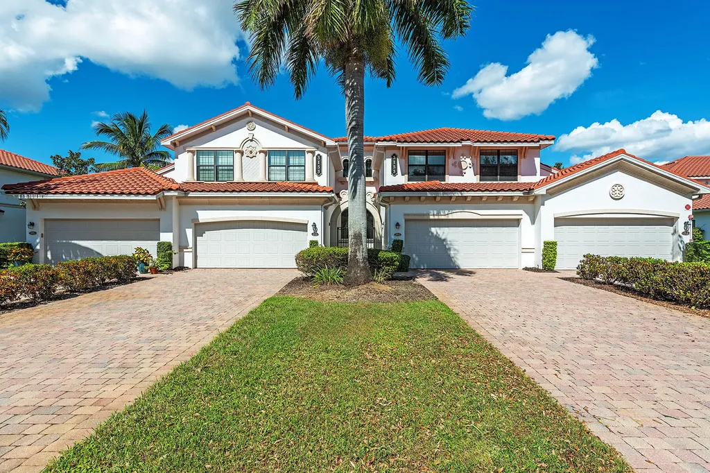 3153 Aviamar Circle Naples FL 34114