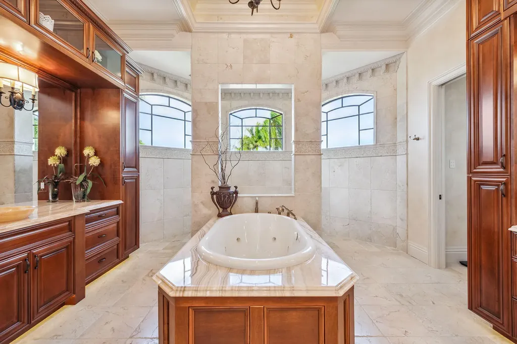 1547 Caxambas Court Marco Island FL 34145