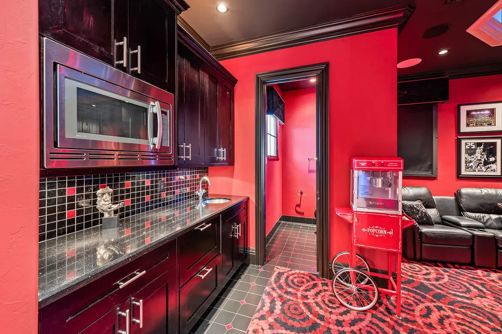 1547 Caxambas Court Marco Island FL 34145