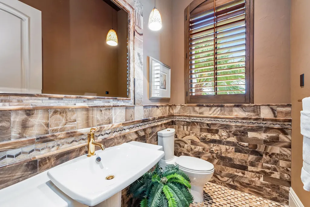 1547 Caxambas Court Marco Island FL 34145