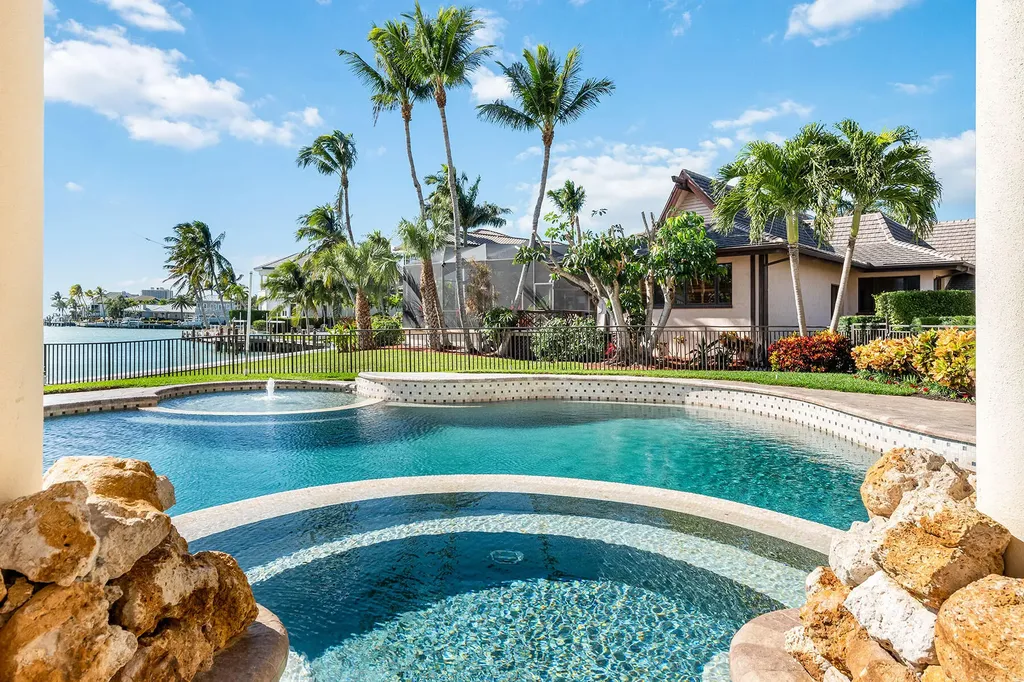 1547 Caxambas Court Marco Island FL 34145