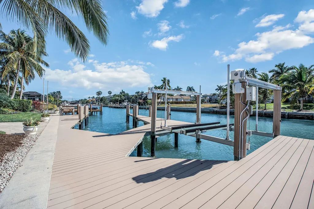 1547 Caxambas Court Marco Island FL 34145