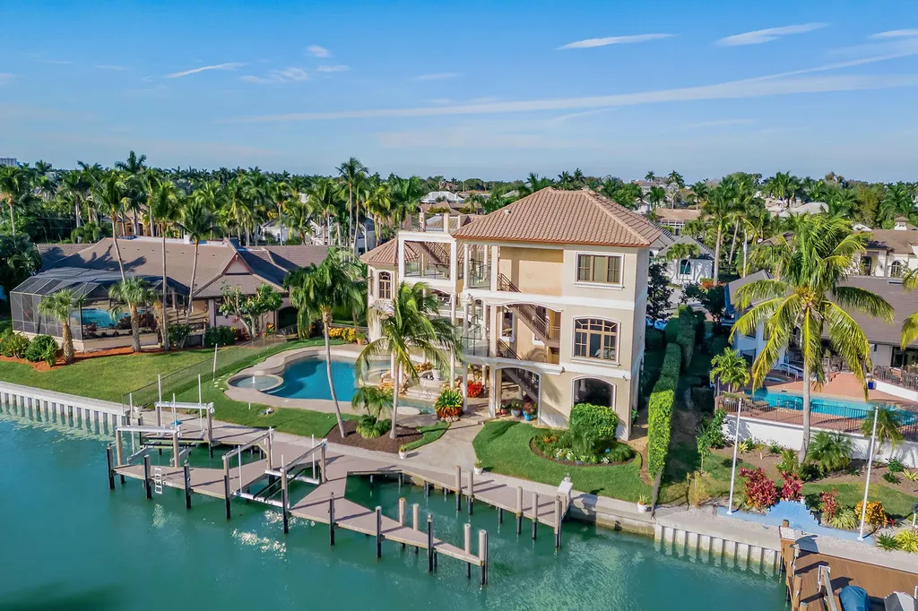 1547 Caxambas Court Marco Island FL 34145