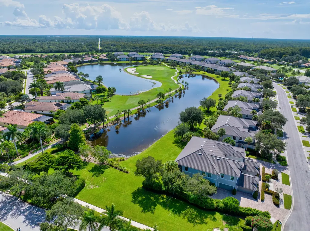 12009 Covent Garden Court Naples FL 34120