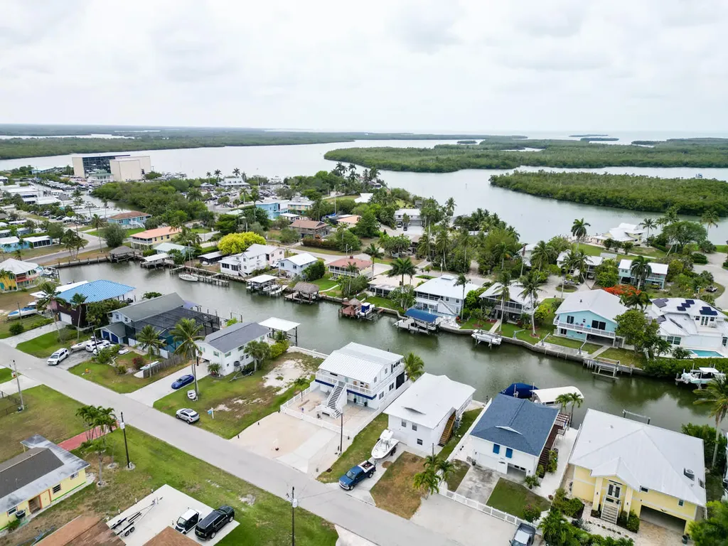 576 Coconut Avenue Goodland FL 34140