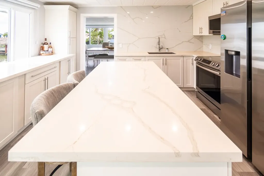 576 Coconut Avenue Goodland FL 34140