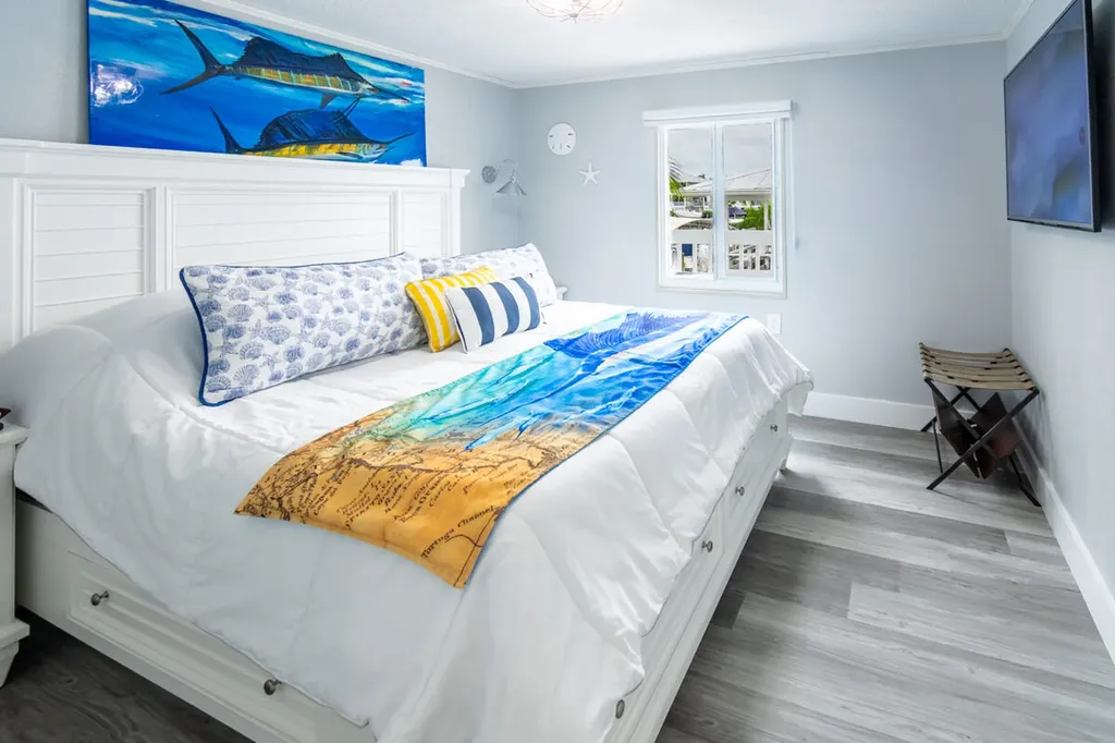 576 Coconut Avenue Goodland FL 34140