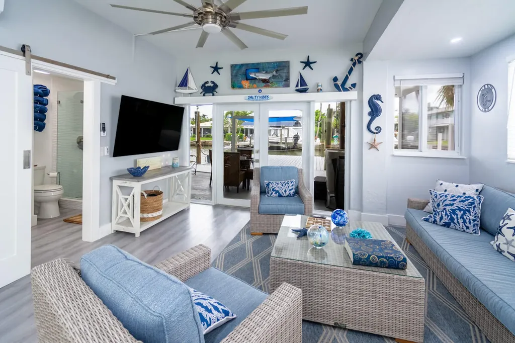 576 Coconut Avenue Goodland FL 34140