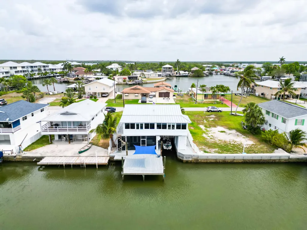 576 Coconut Avenue Goodland FL 34140