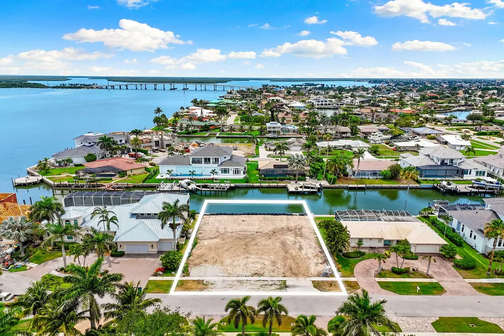 1285 Orange Court Marco Island FL 34145