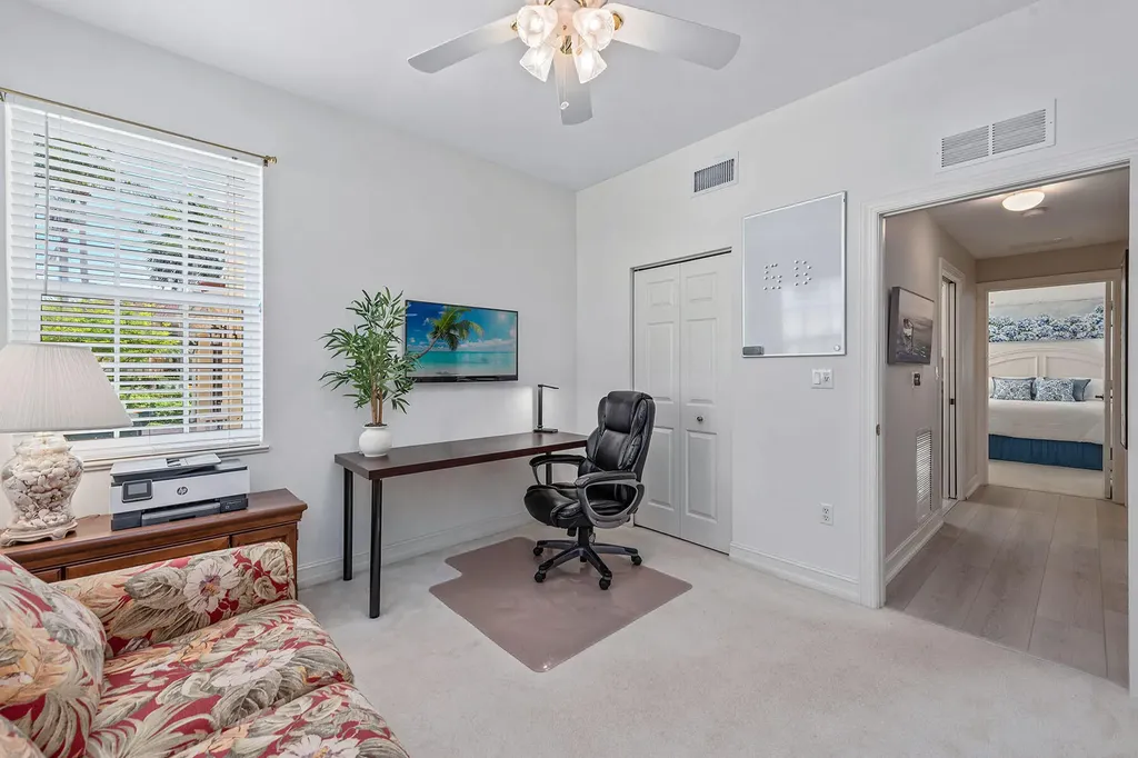 1263 Rialto Way Naples FL 34114