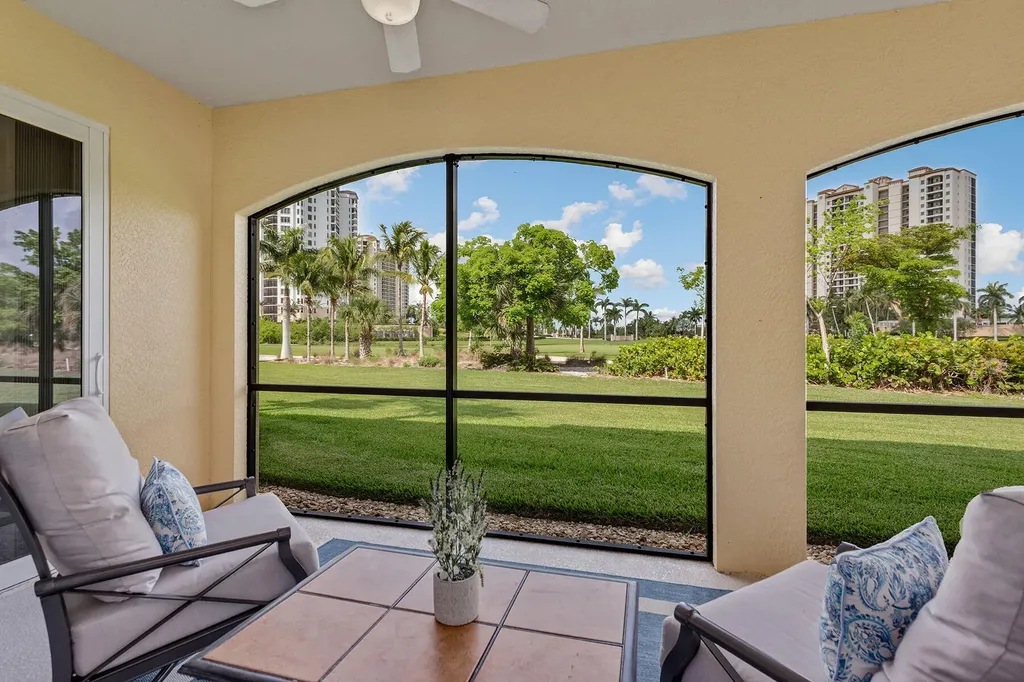 1263 Rialto Way Naples FL 34114