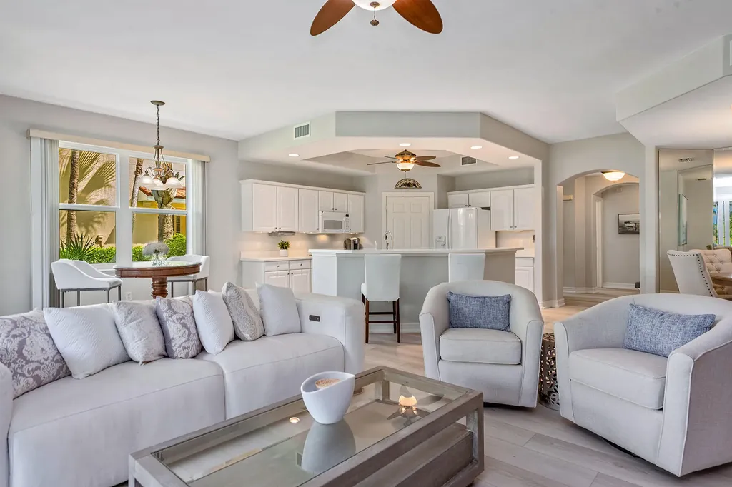 1263 Rialto Way Naples FL 34114