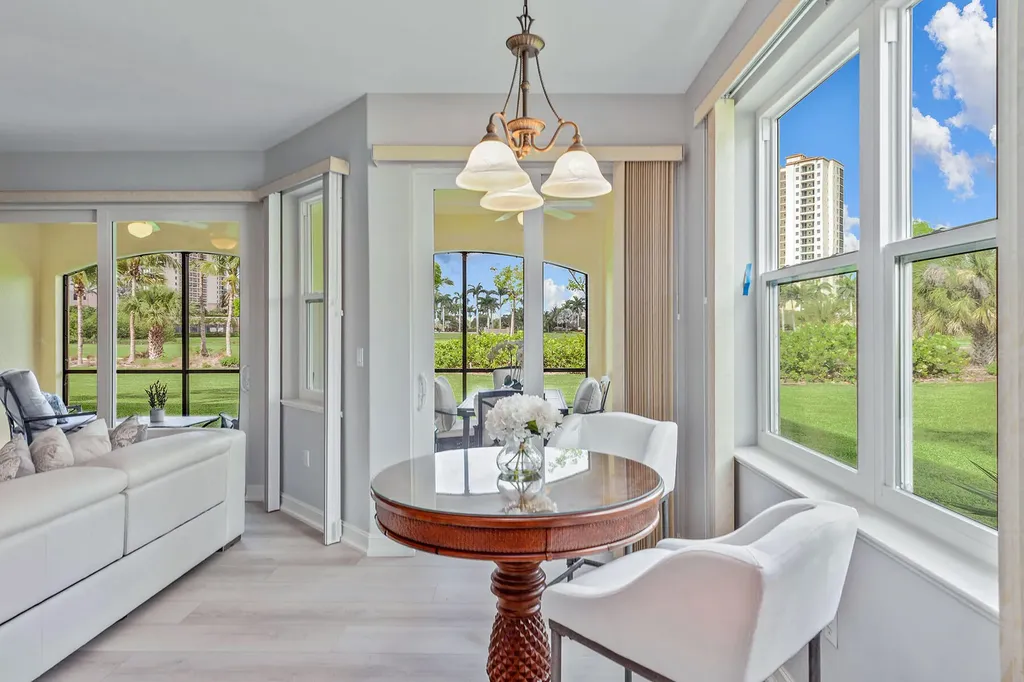 1263 Rialto Way Naples FL 34114