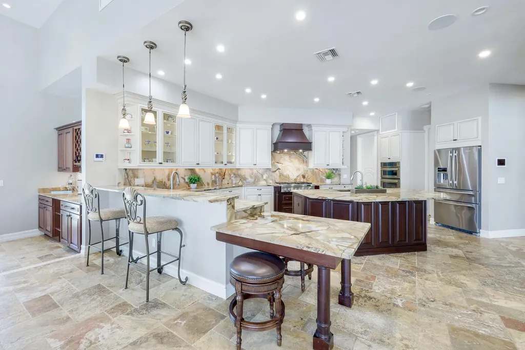 1658 Mcilvaine Court Marco Island FL 34145