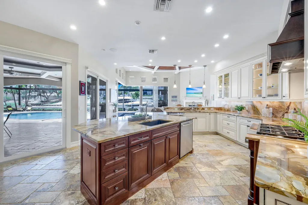 1658 Mcilvaine Court Marco Island FL 34145