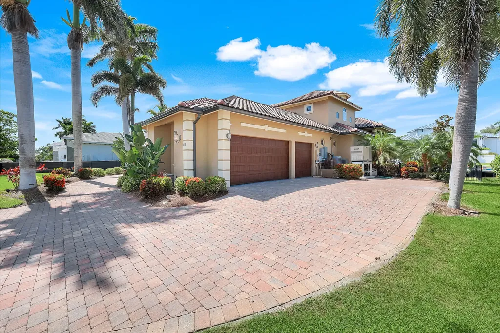 1658 Mcilvaine Court Marco Island FL 34145