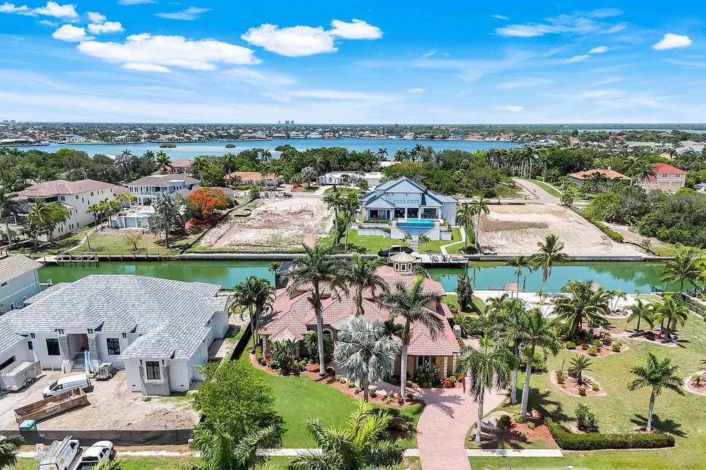 1658 Mcilvaine Court Marco Island FL 34145
