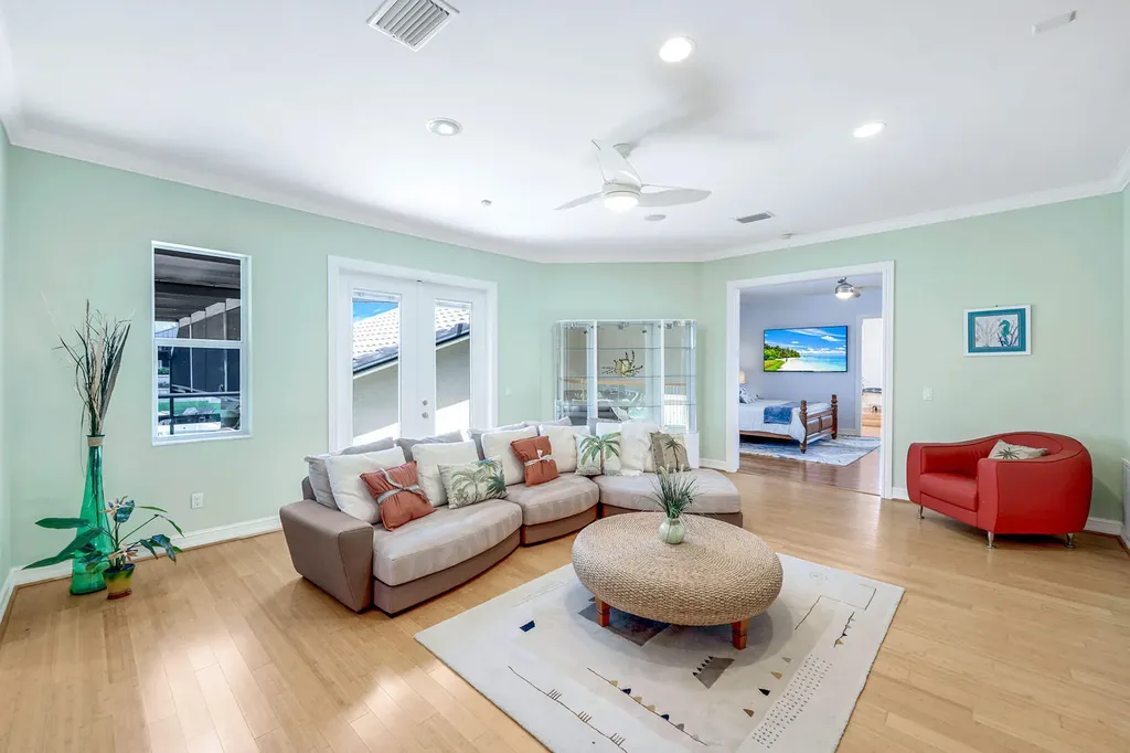 1658 Mcilvaine Court Marco Island FL 34145