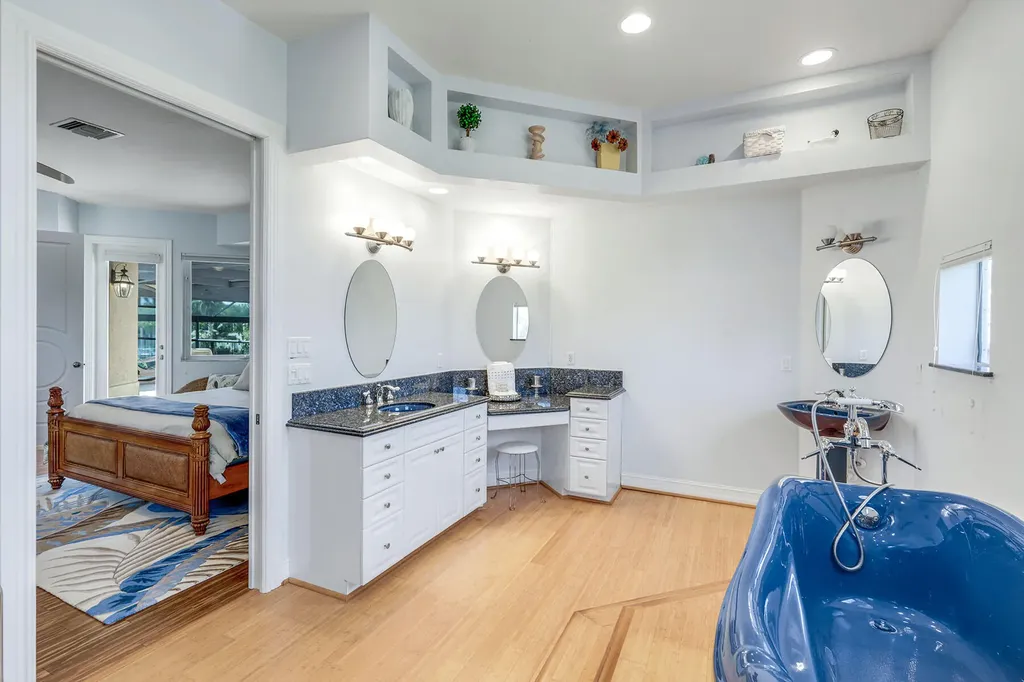 1658 Mcilvaine Court Marco Island FL 34145