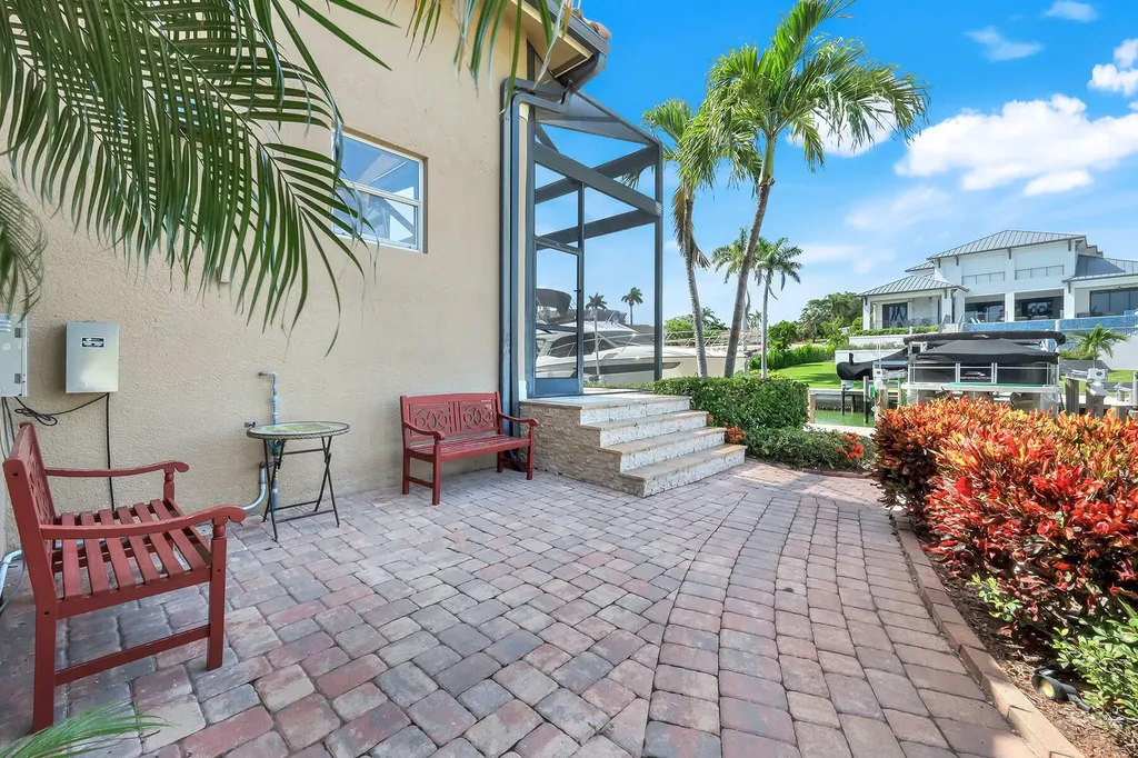 1658 Mcilvaine Court Marco Island FL 34145